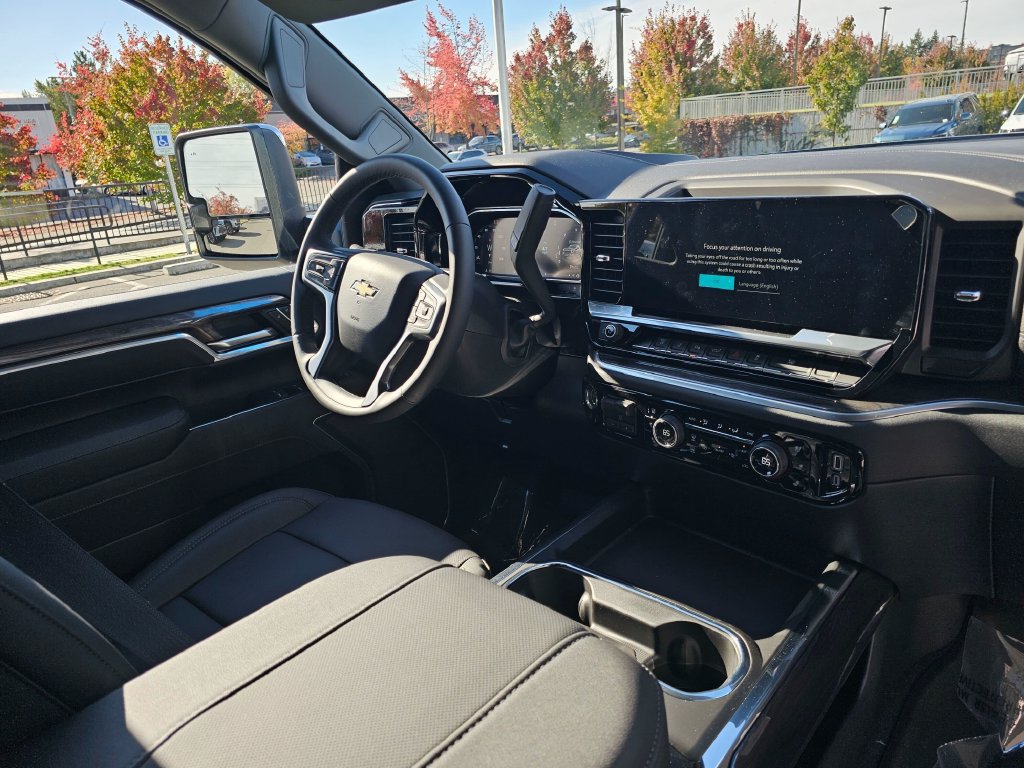 New 2026 Chevrolet Silverado 3500 LTZ w/ LTZ Plus Package AWD/4WD image 10