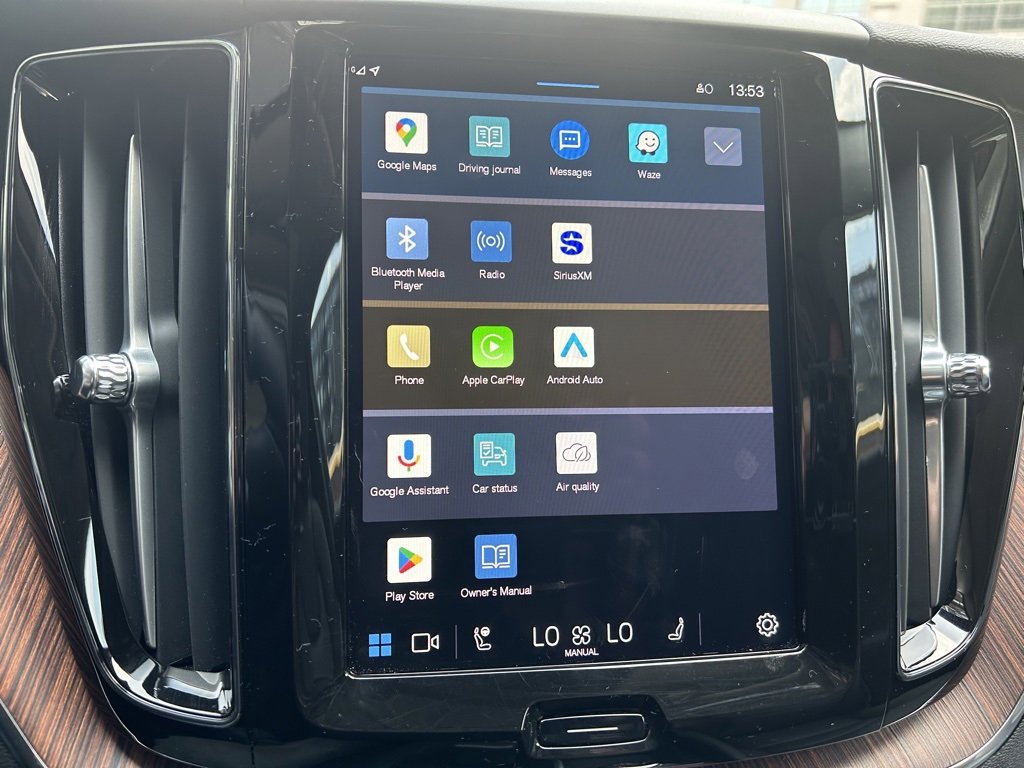 Certified 2024 Volvo XC60 T8 Plus w/ Climate Package image 26