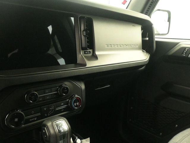 New 2026 Ford Bronco 4-Door image 12