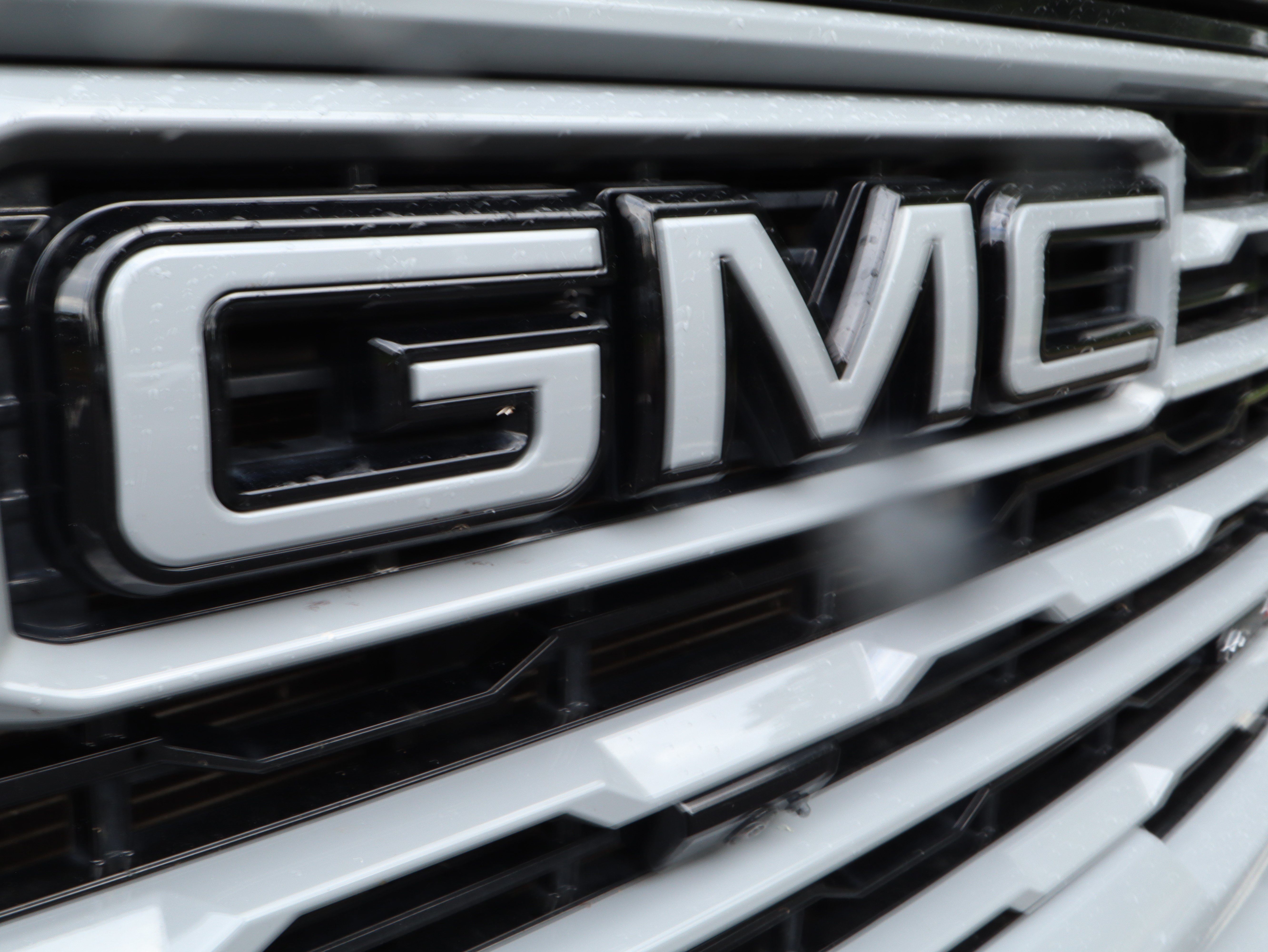 Used 2024 GMC Sierra 3500 AT4 w/ AT4 Premium Plus Package AWD/4WD image 13