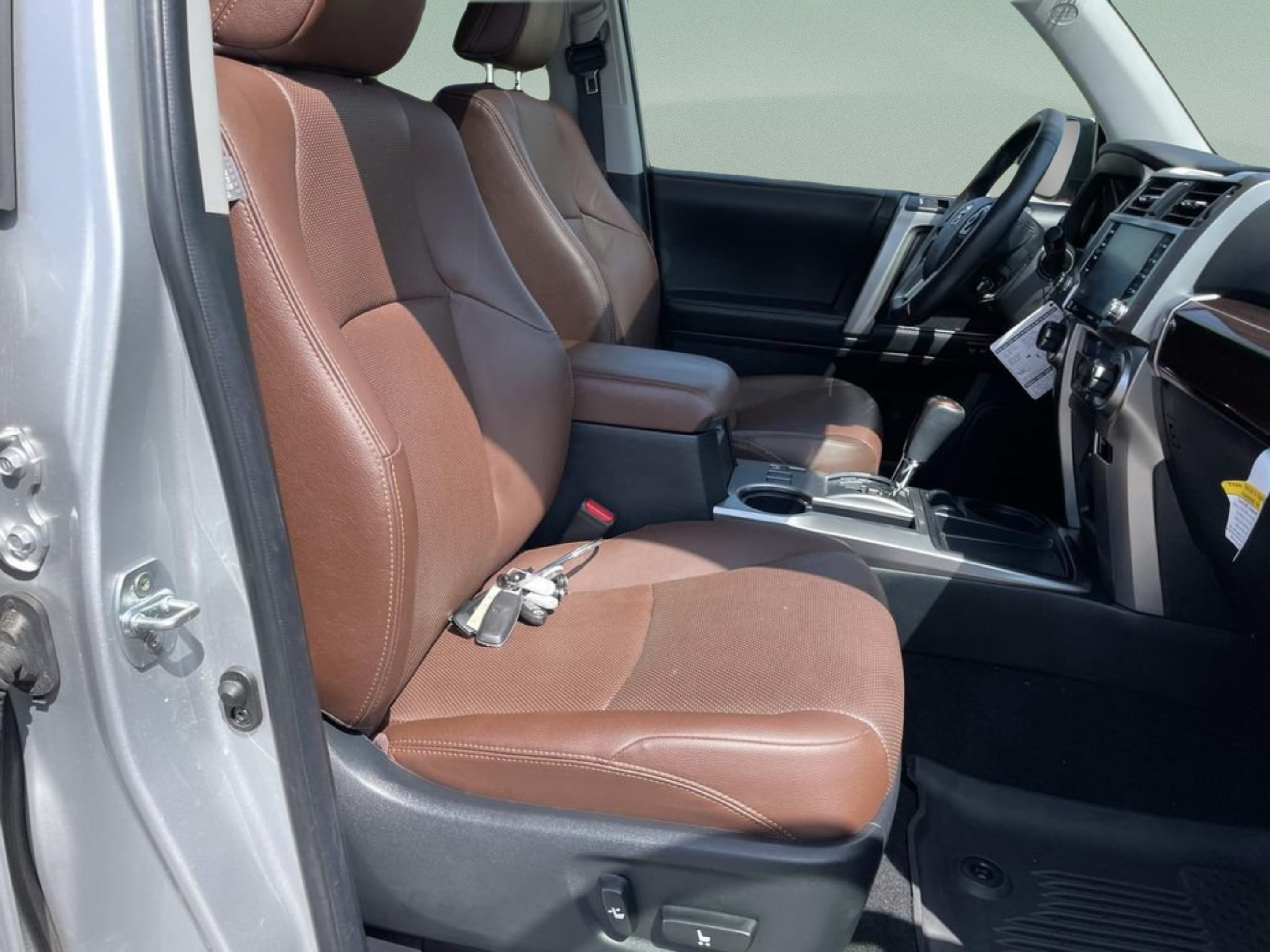 Used 2024 Toyota 4Runner Limited RWD image 19