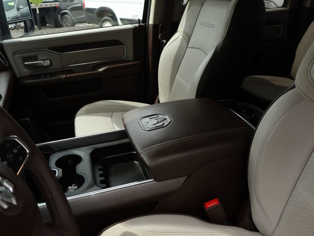 Used 2025 RAM 2500 Laramie AWD/4WD image 23