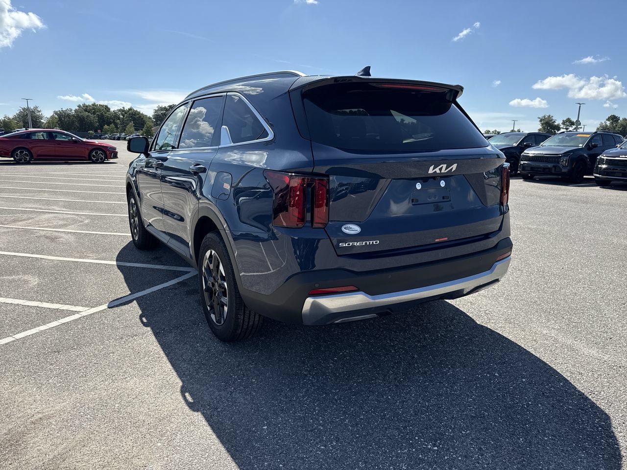 New 2026 Kia Sorento S w/ S Panoramic Sunroof Package FWD image 6