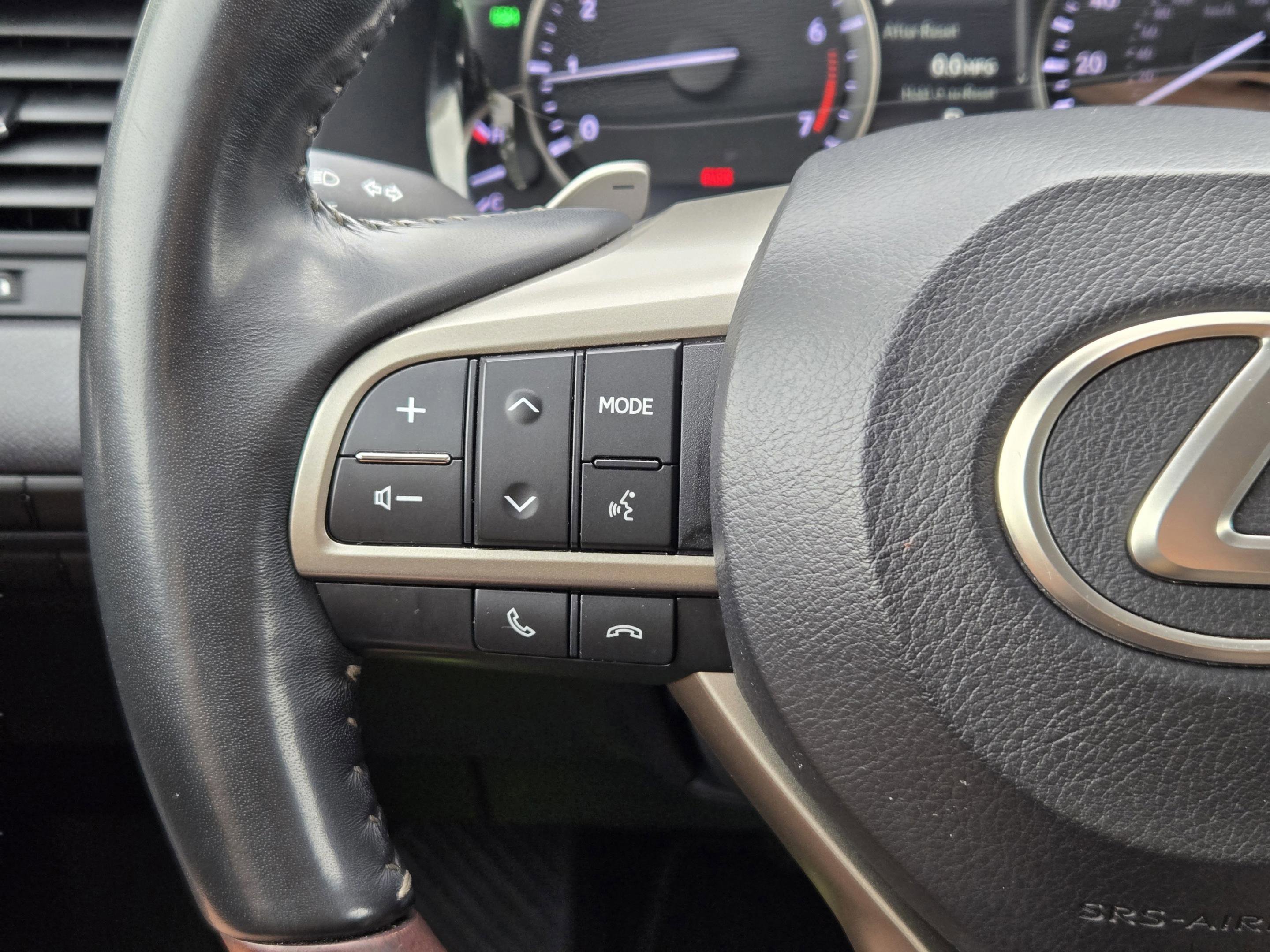 Certified 2020 Lexus RX 350 FWD w/ Premium Package image 30