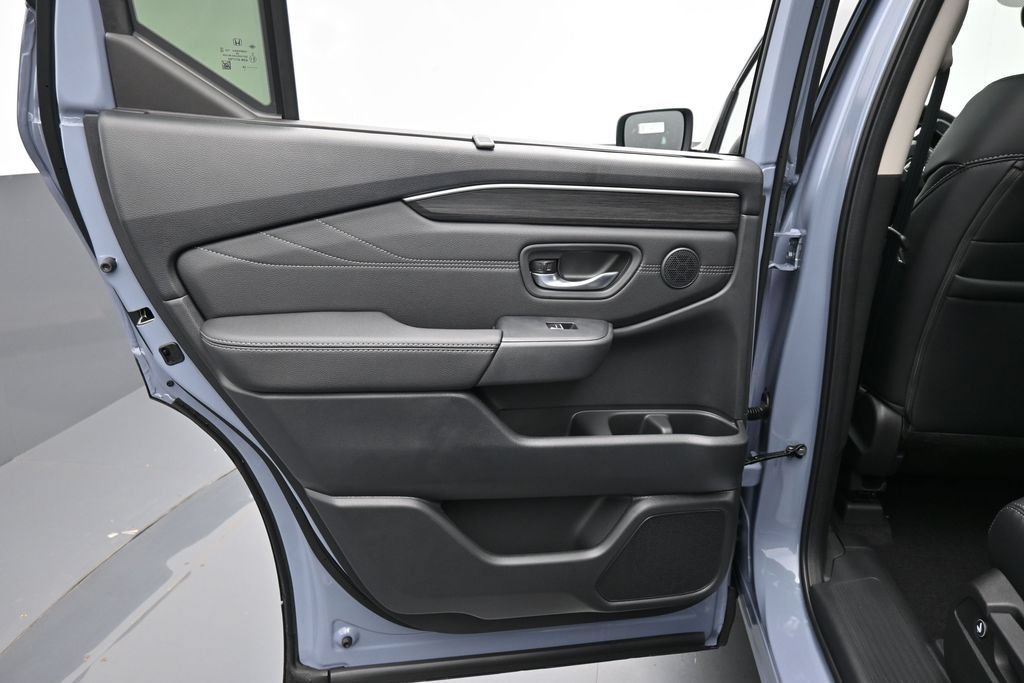 New 2026 Honda Pilot Touring image 25