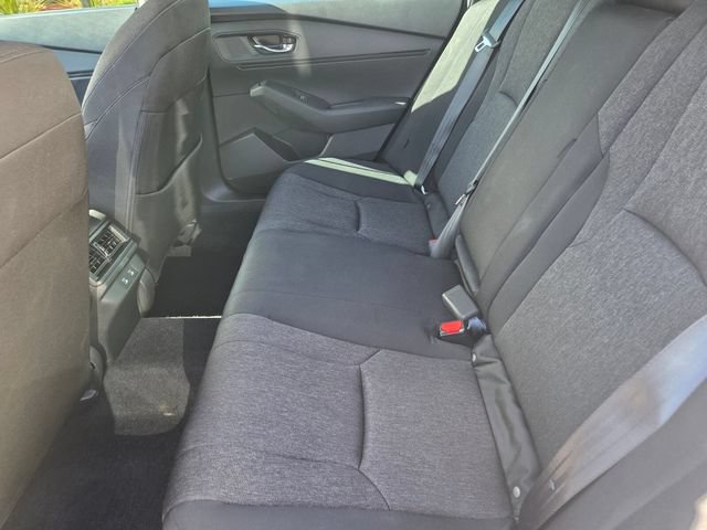 Used 2025 Honda Accord SE image 11