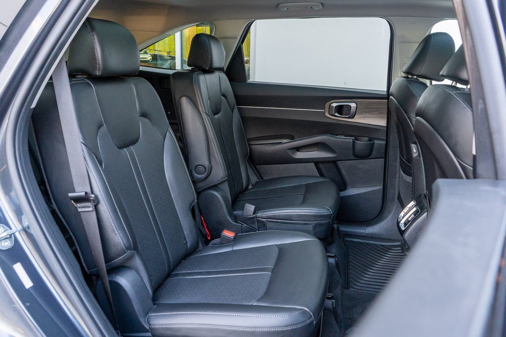 Used 2023 Kia Sorento X-Line EX image 21