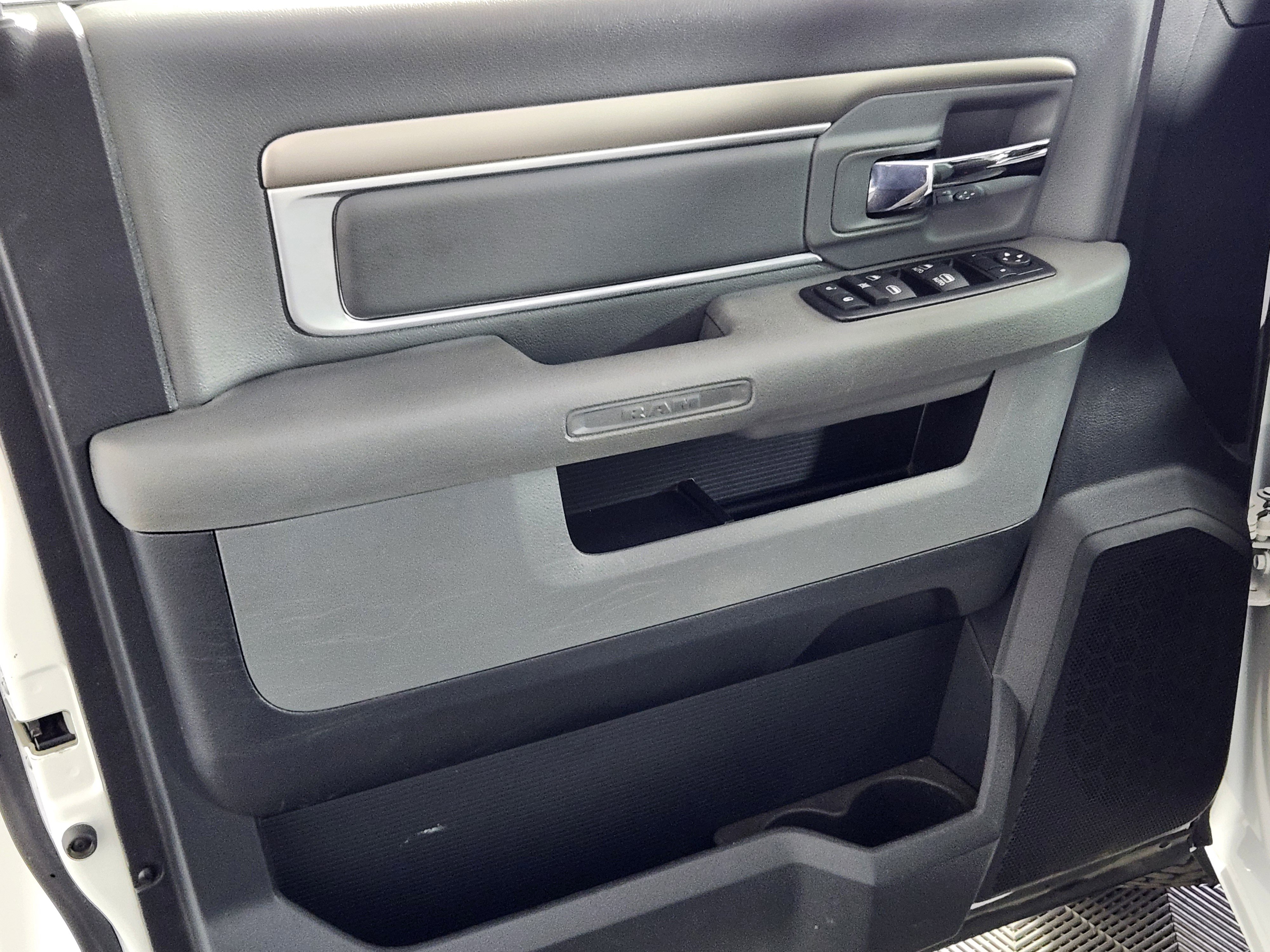 Used 2016 RAM 1500 Big Horn AWD/4WD image 16