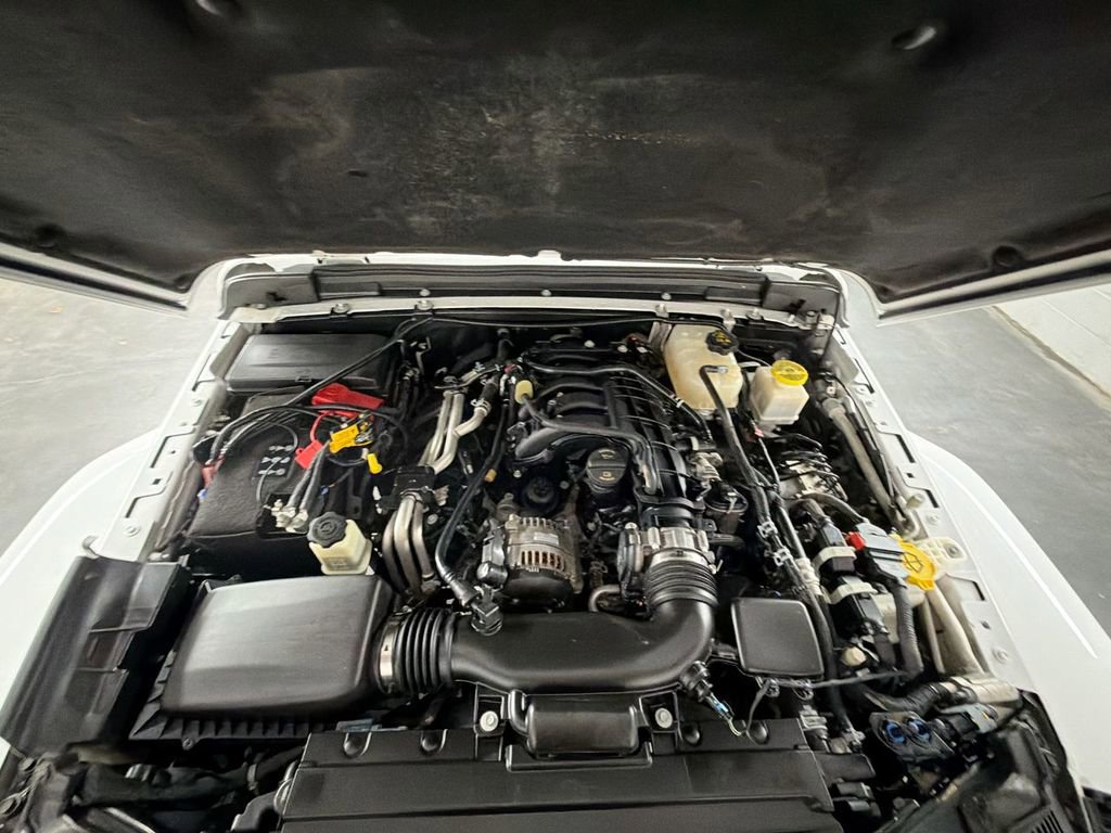 Used 2021 Jeep Gladiator Sport AWD/4WD image 27