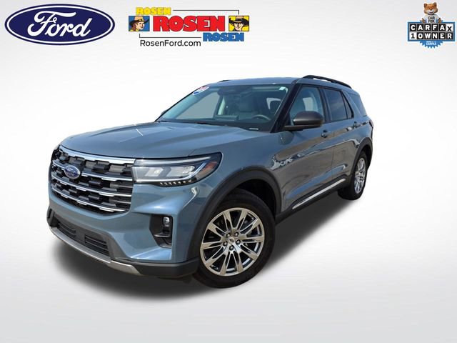 Used 2025 Ford Explorer Active w/ Active Comfort Package image 1
