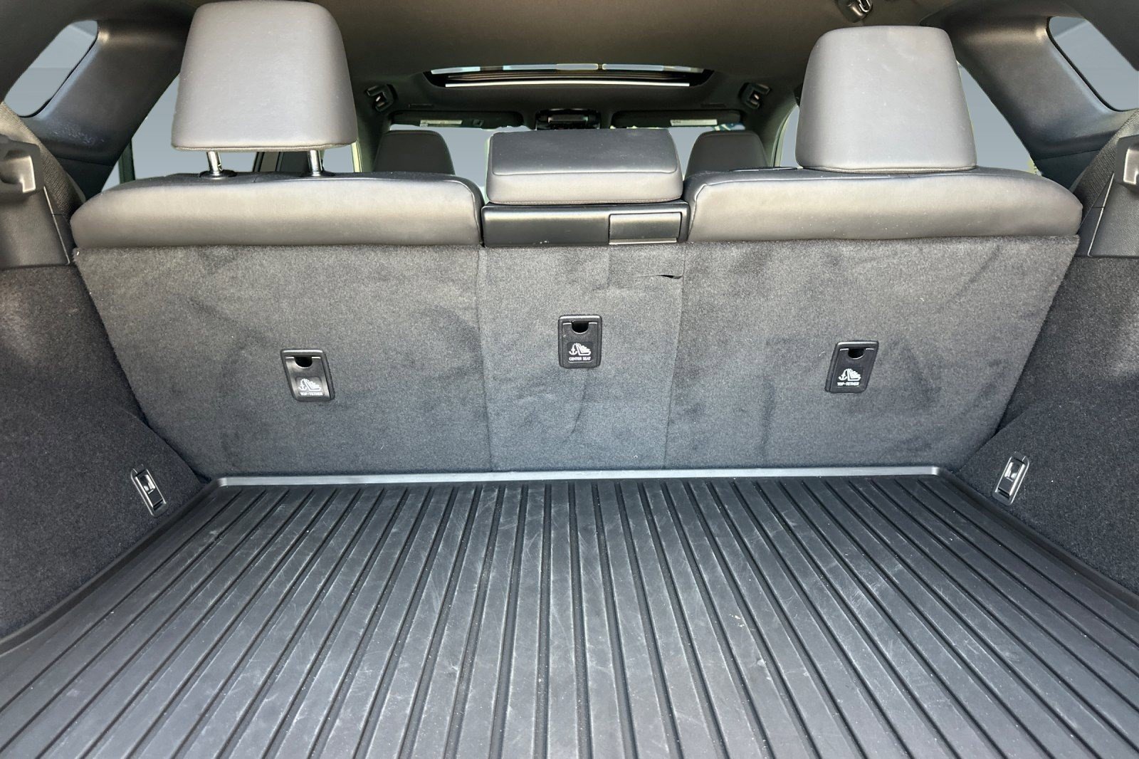 Certified 2025 Lexus RX 350 FWD w/ Accessory Package image 32
