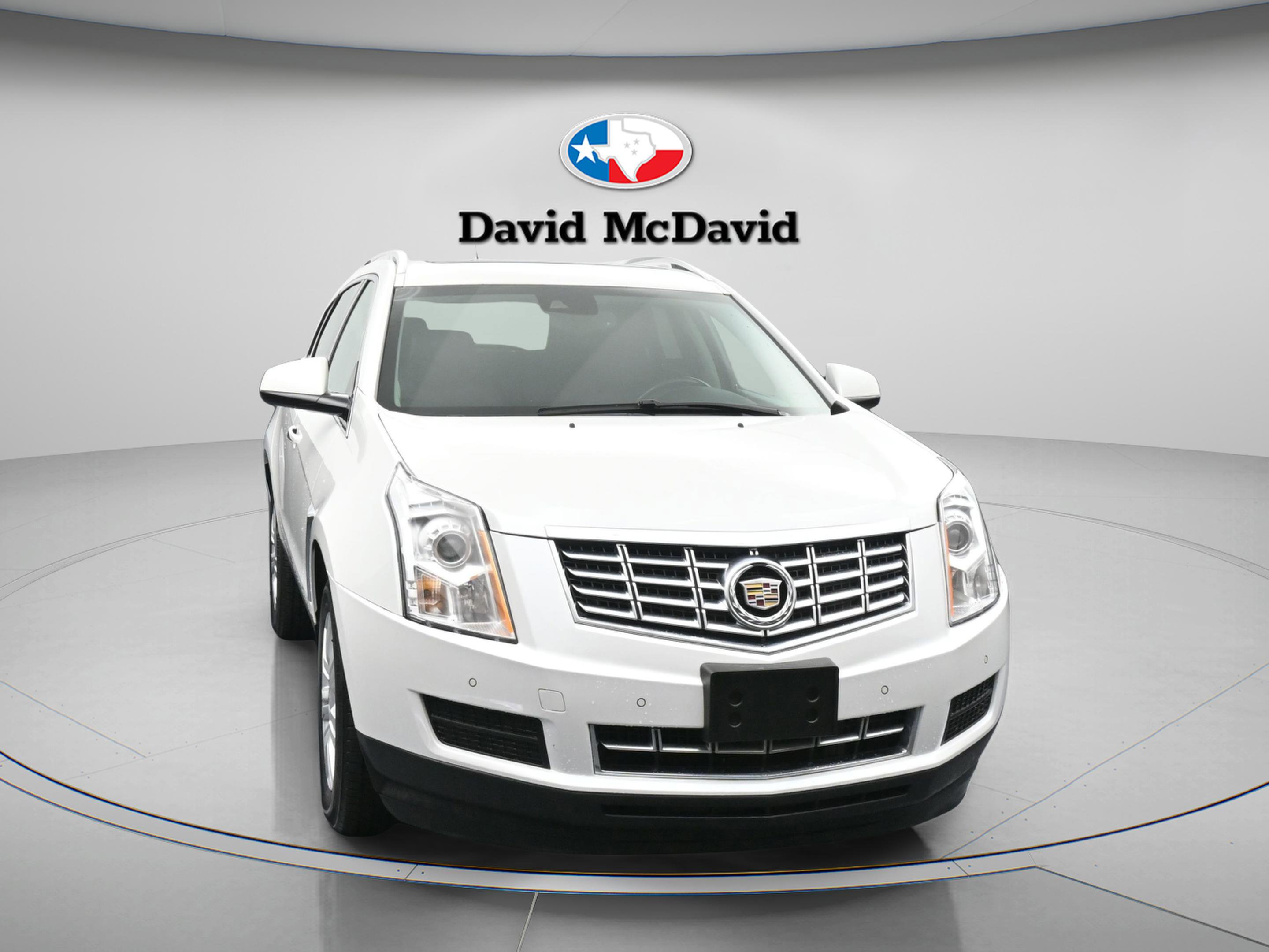 Used 2016 Cadillac SRX Luxury w/ Driver Awareness Package FWD image 2