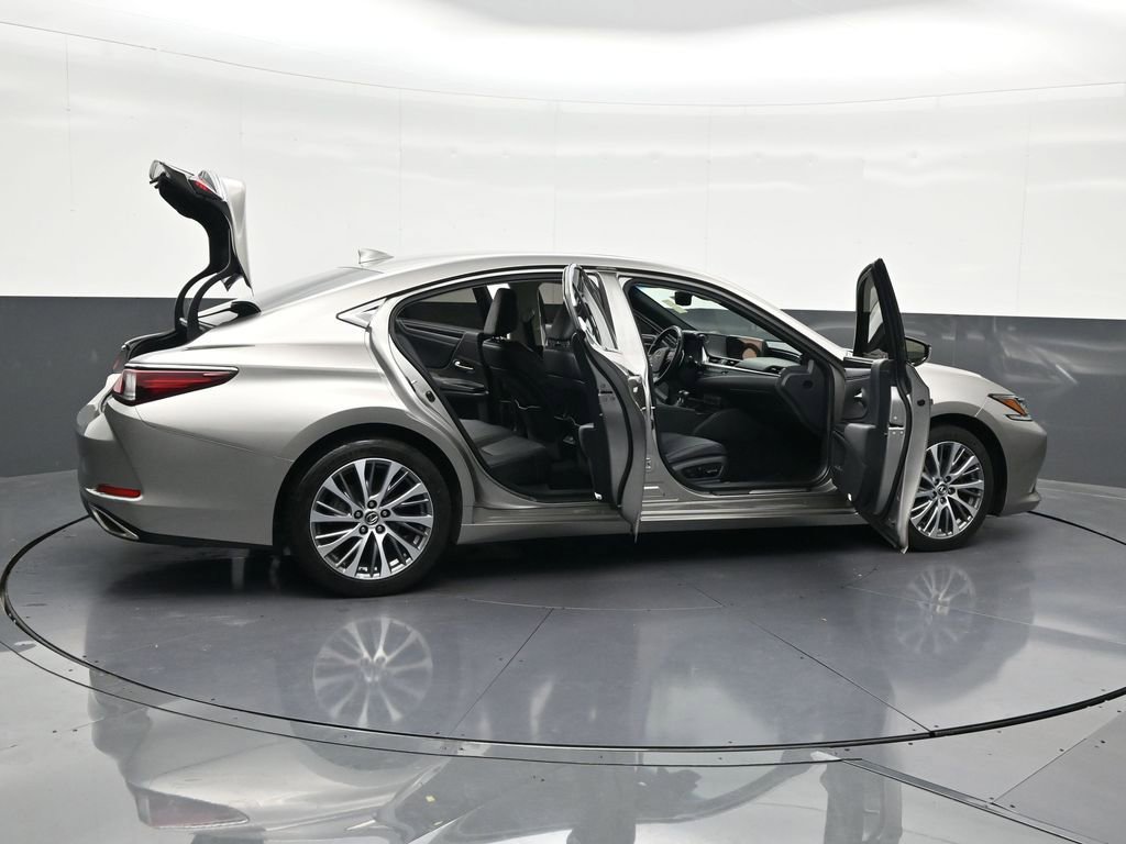 Used 2019 Lexus ES 350 w/ Premium Package FWD image 35