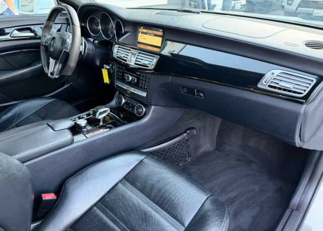 Used 2012 Mercedes-Benz CLS 63 AMG image 18