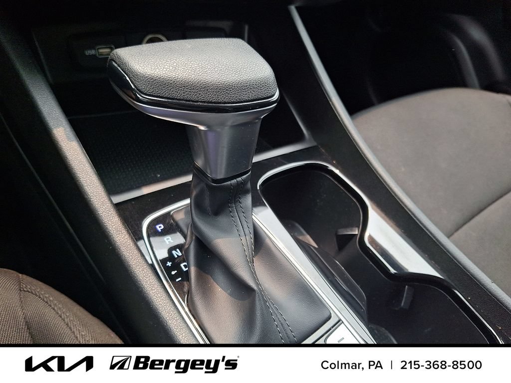 Used 2024 Hyundai Tucson SE AWD/4WD image 16