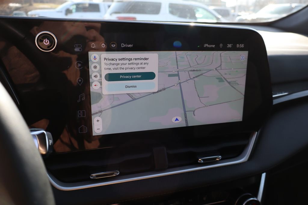 Used 2025 Chevrolet Equinox LT w/ Safety and Technology Package image 22