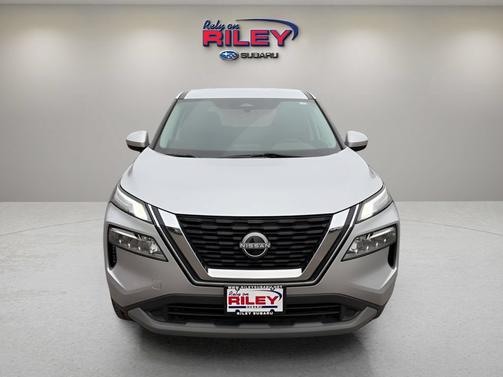 Used 2023 Nissan Rogue SV AWD/4WD image 8