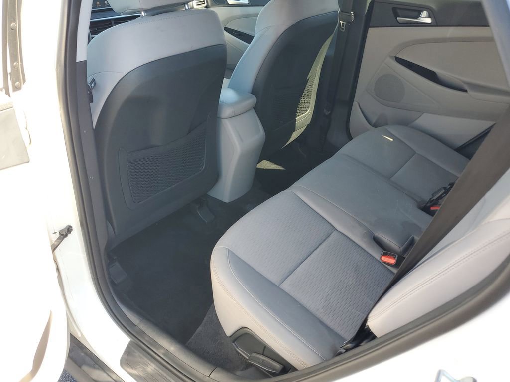 Used 2020 Hyundai Tucson SE image 25