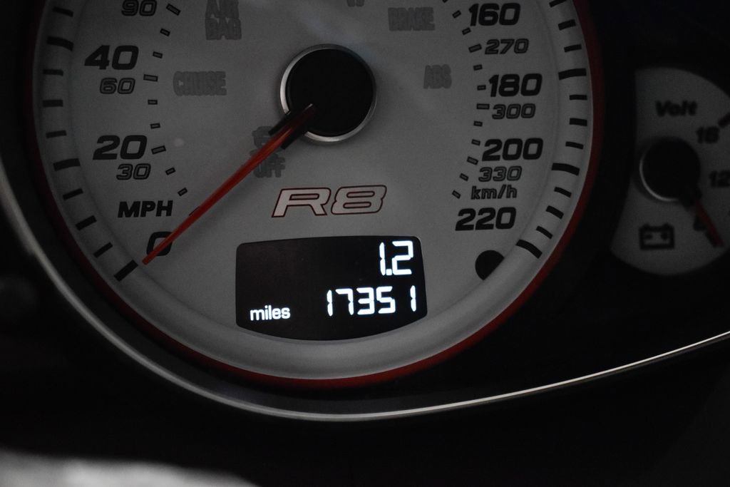 Used 2012 Audi R8 V10 AWD/4WD image 28