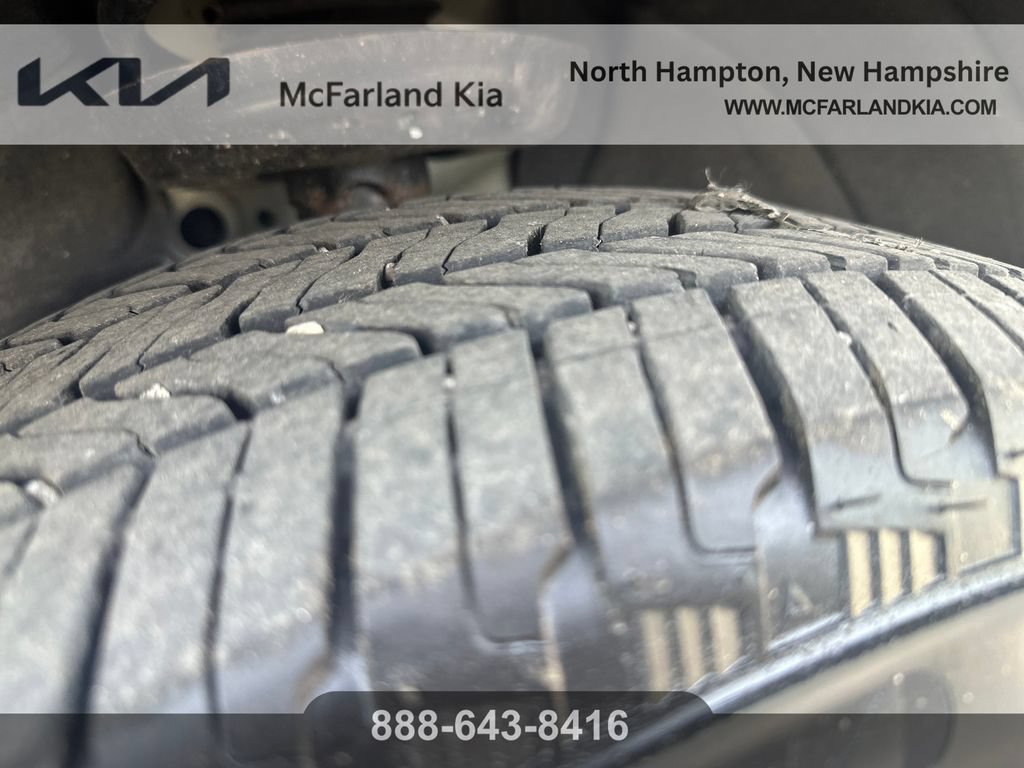 Used 2024 Chevrolet Equinox LT AWD/4WD image 28