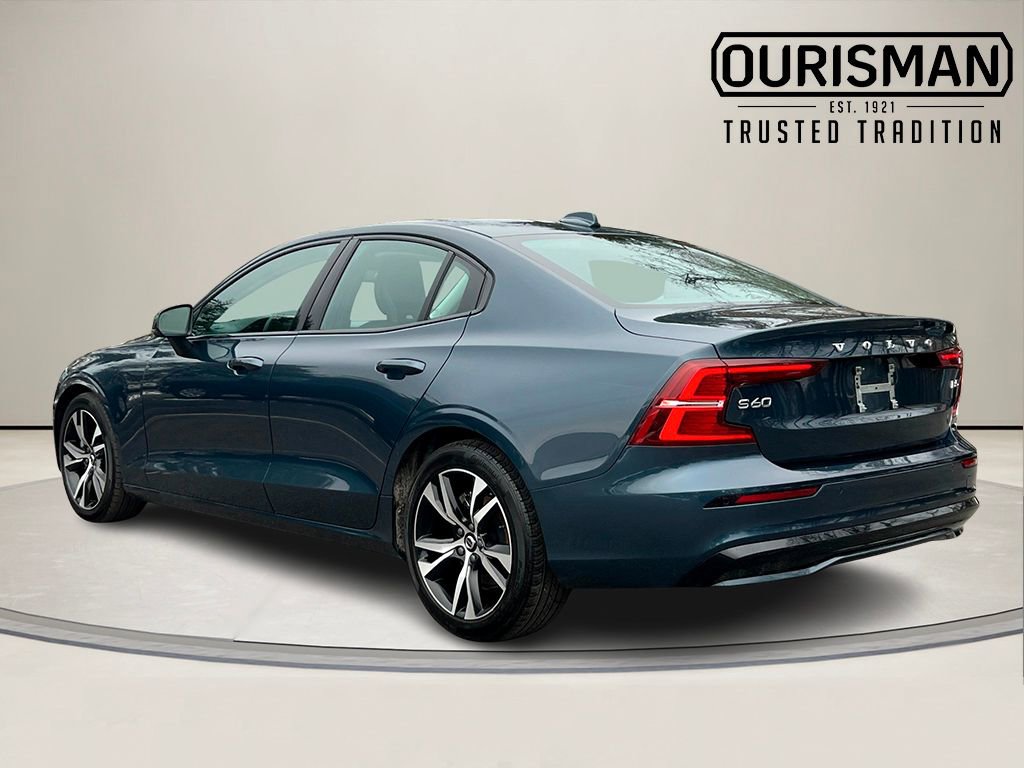 Used 2024 Volvo S60 B5 Core image 4