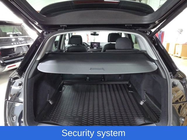 Used 2024 Audi Q5 2.0T Premium image 19