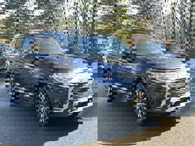 Used 2019 Mitsubishi Outlander ES image 18