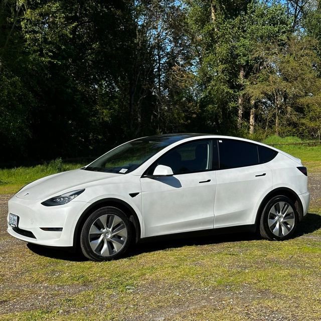 Used 2020 Tesla Model Y Long Range AWD/4WD image 5