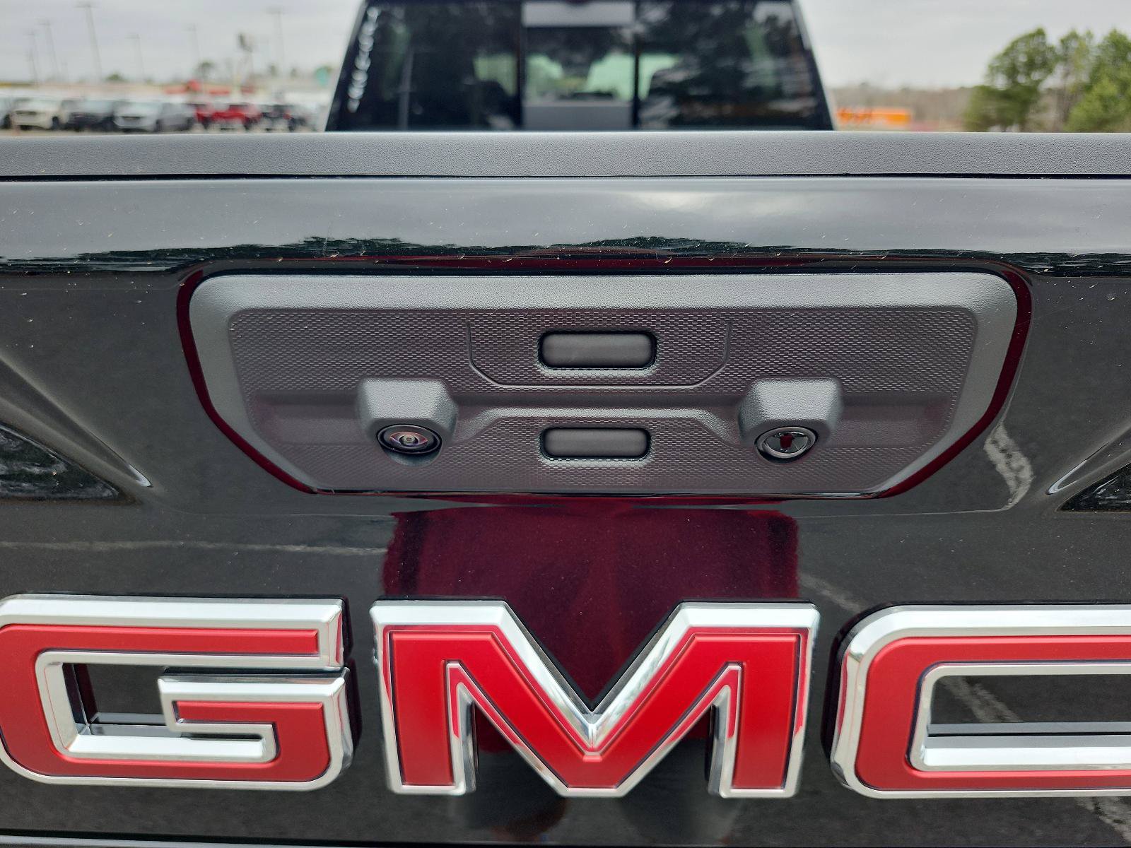 New 2026 GMC Sierra 3500 AT4 w/ AT4 Premium Plus Package AWD/4WD image 9