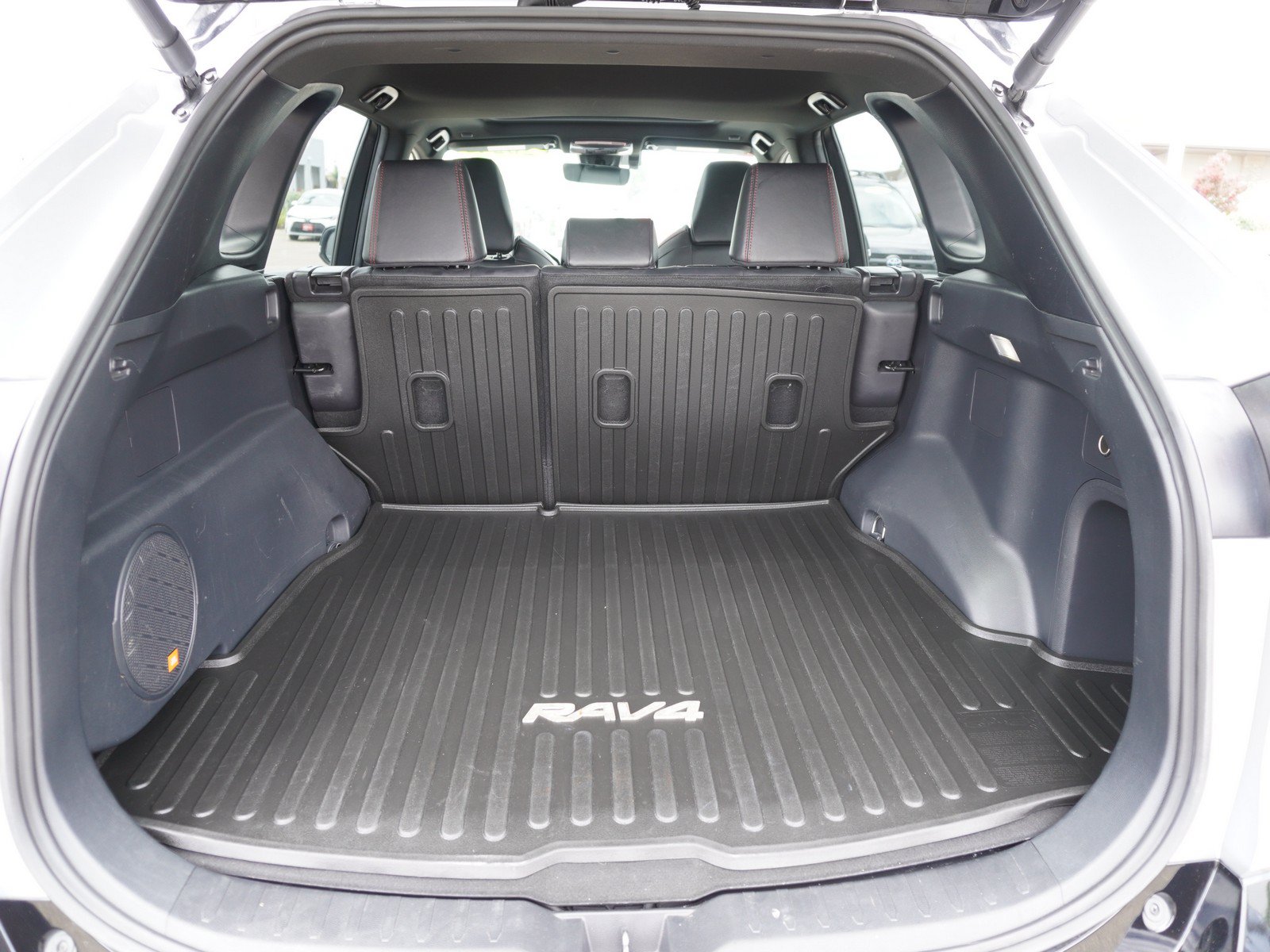 Used 2024 Toyota RAV4 XSE w/ Weather Package AWD/4WD image 14