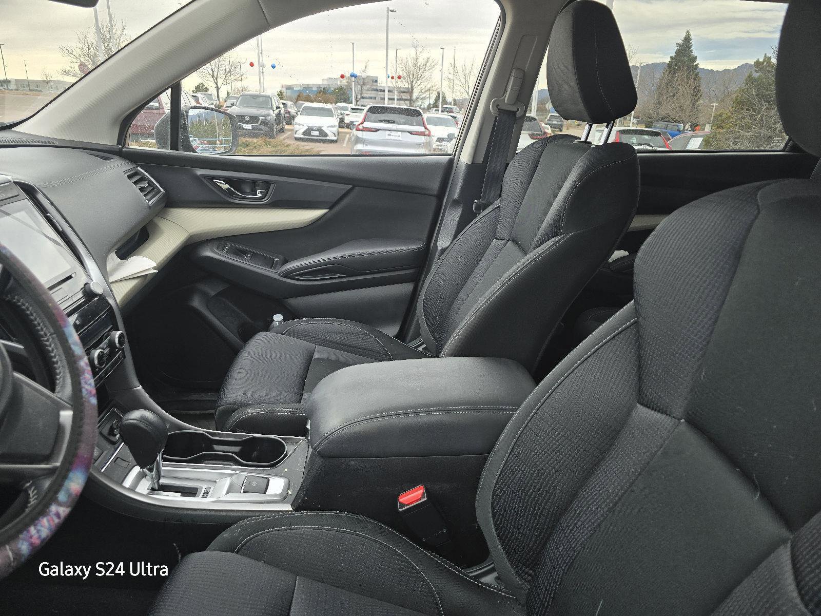 Used 2021 Subaru Ascent Premium w/ Convenience Package image 4