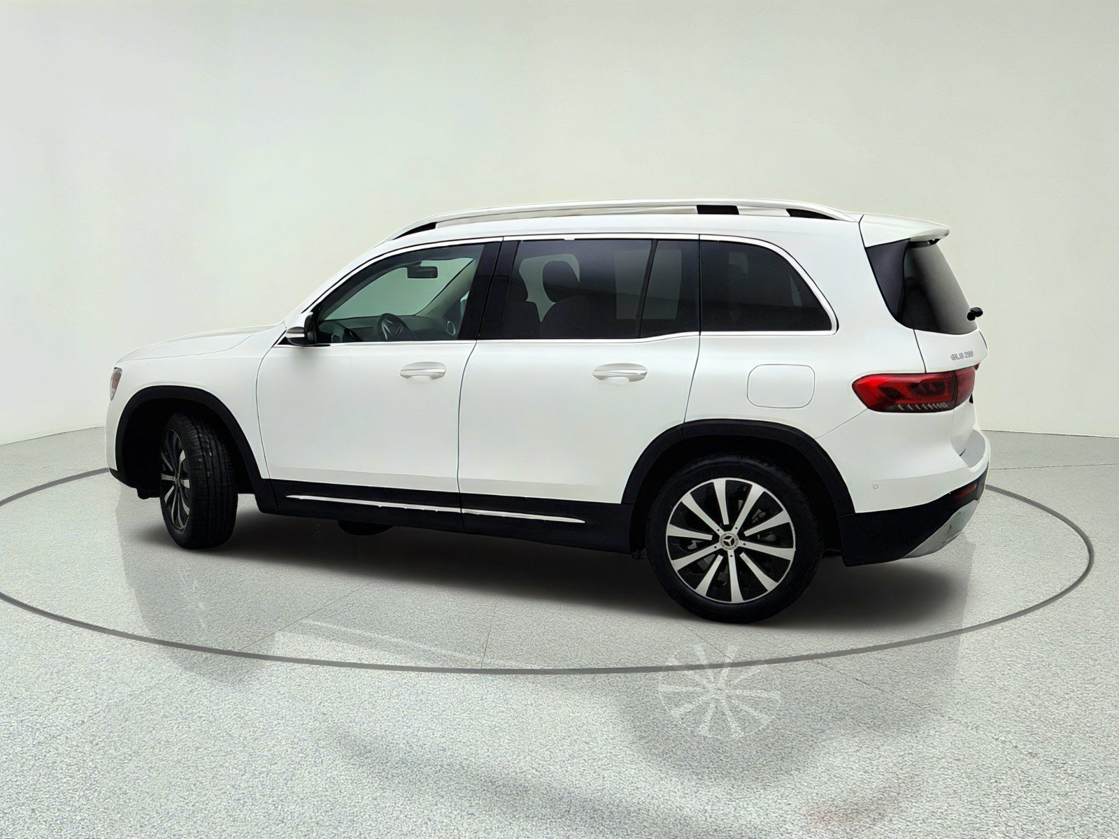 Certified 2023 Mercedes-Benz GLB 250 image 13