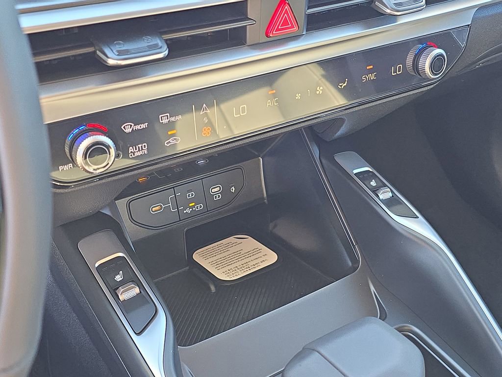 New 2026 Kia Sorento S image 24