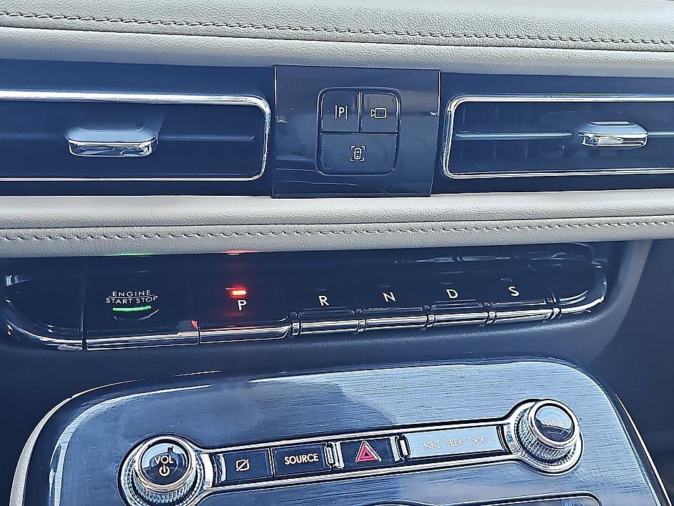 Used 2023 Lincoln Nautilus Reserve w/ Equipment Group 201A FWD image 27