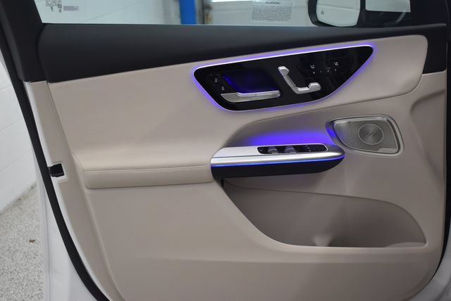 New 2027 Mercedes-Benz GLC 350e 4MATIC image 20