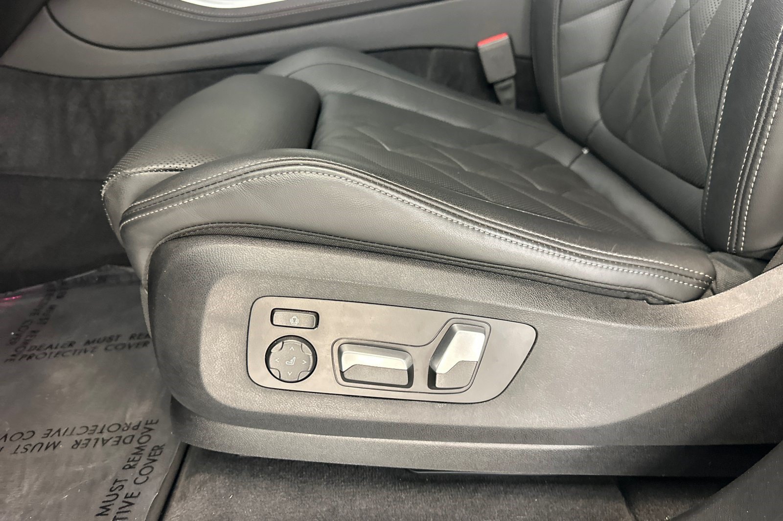 Certified 2025 BMW X5 xDrive40i w/ Parking Assistance Package AWD/4WD image 15