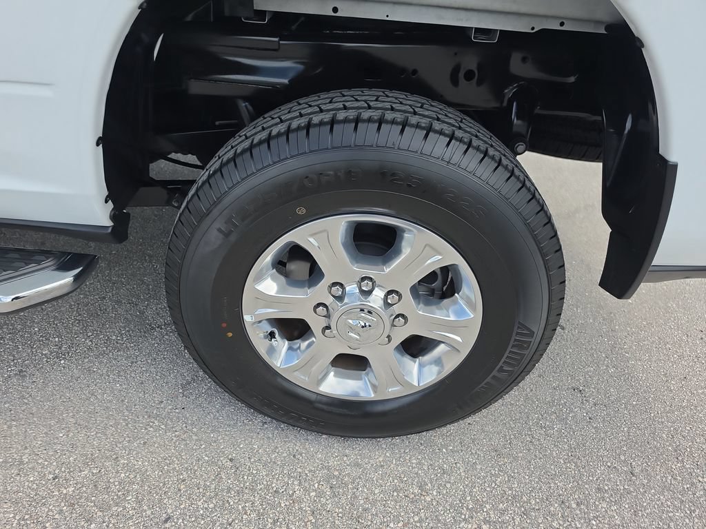 Used 2026 RAM 2500 Big Horn AWD/4WD image 34