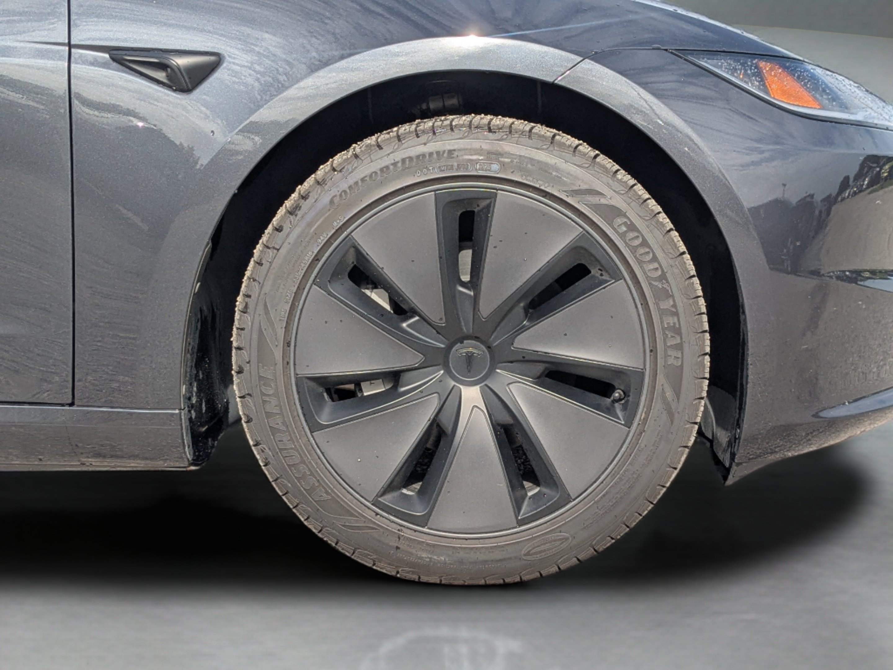 Used 2024 Tesla Model 3 Standard Range RWD image 57