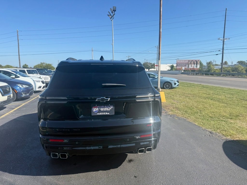 Used 2025 Chevrolet Traverse RS w/ LPO, Floor Liner Package image 4