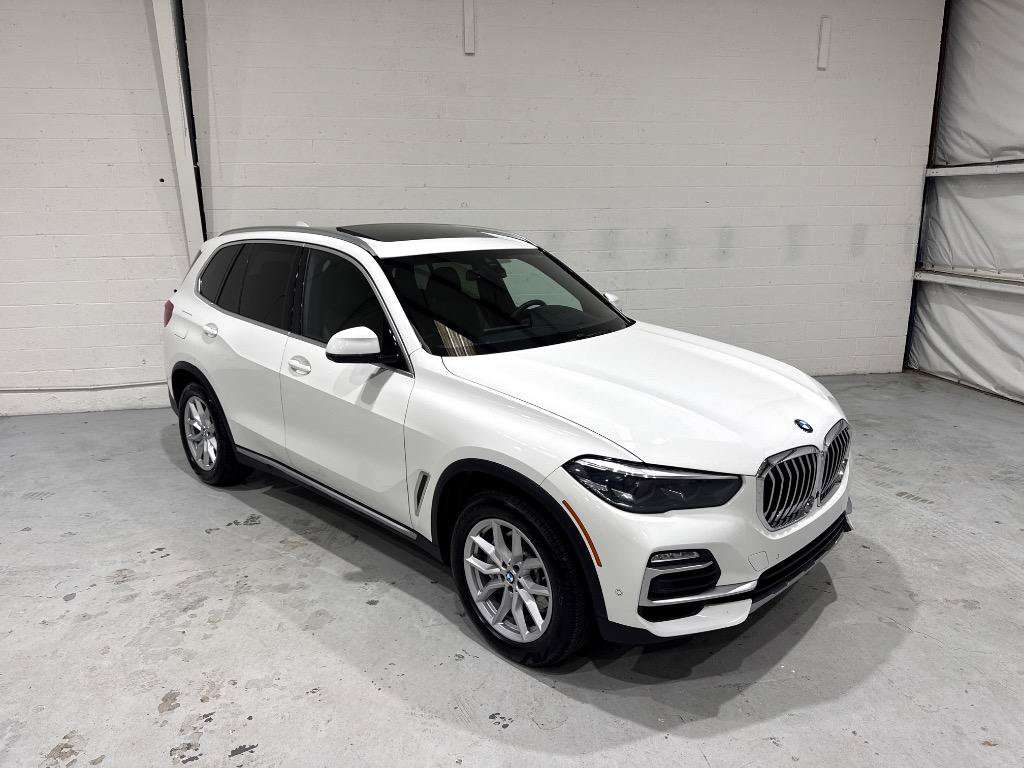 Used 2019 BMW X5 xDrive40i w/ Premium Package 2 AWD/4WD image 10