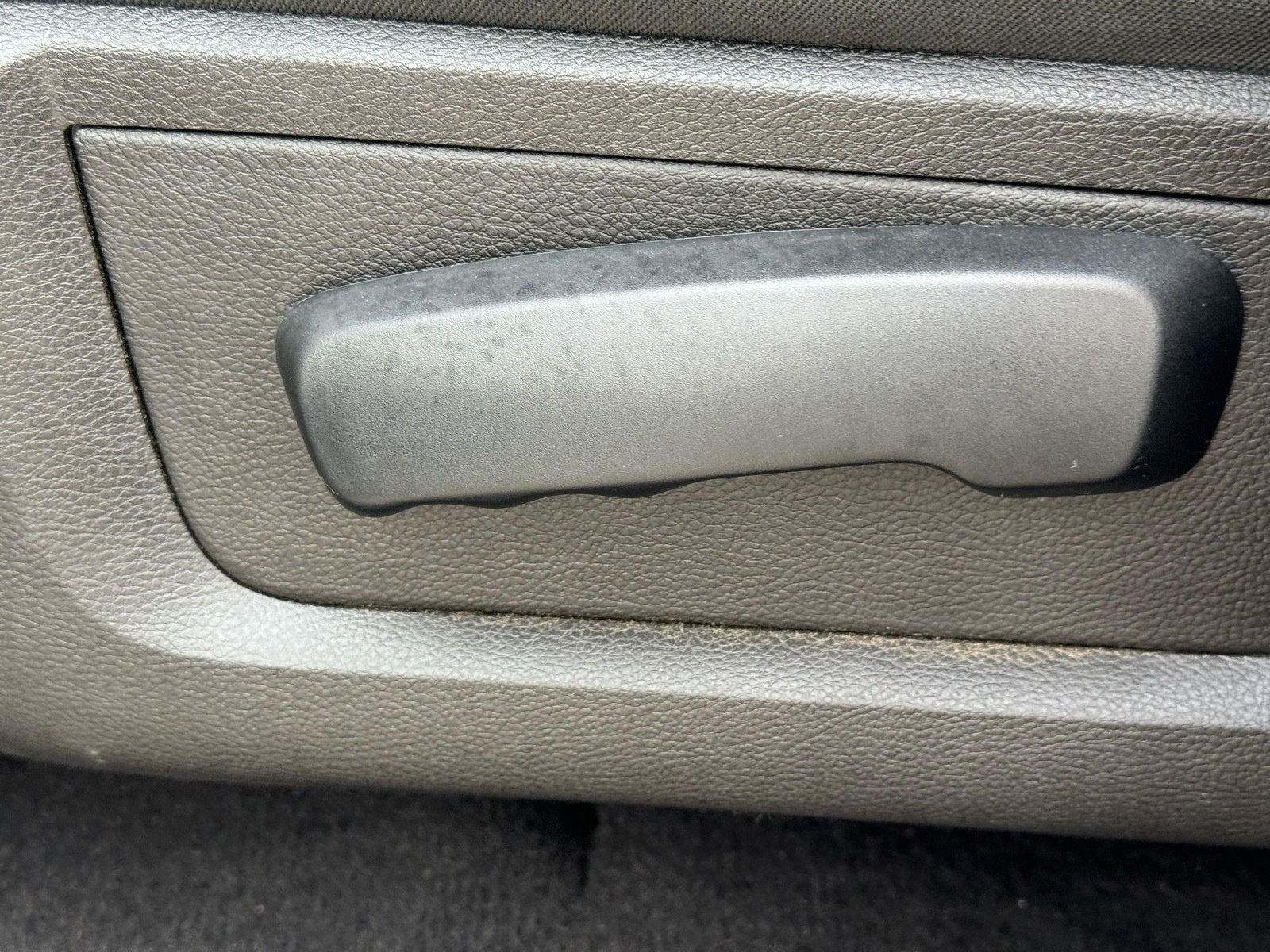 Used 2022 RAM 1500 Classic Warlock w/ Electronics Group image 16