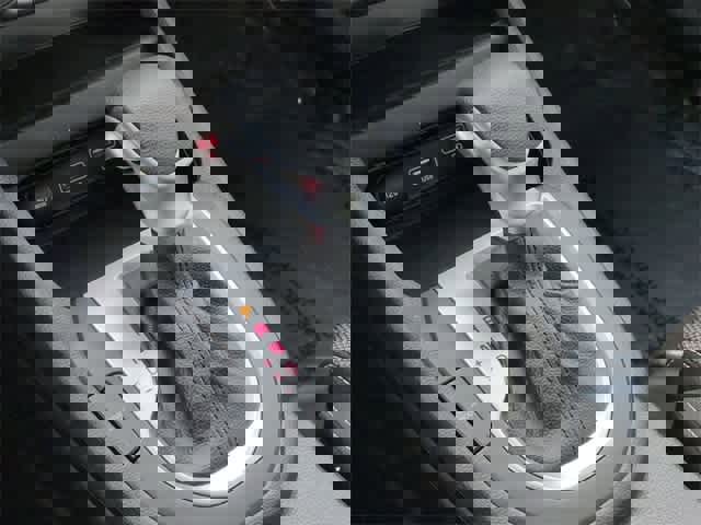 Used 2024 Kia Forte LXS image 29