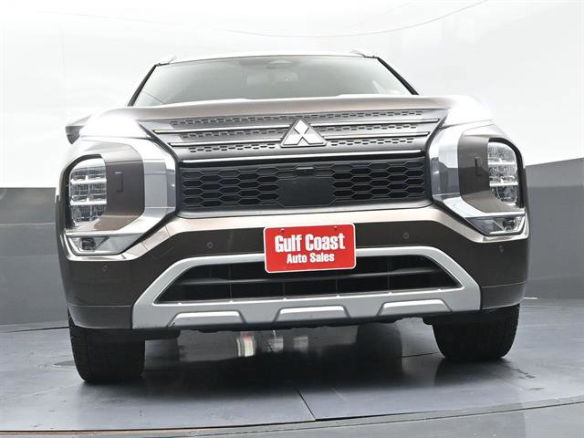 Used 2023 Mitsubishi Outlander SEL AWD/4WD image 32