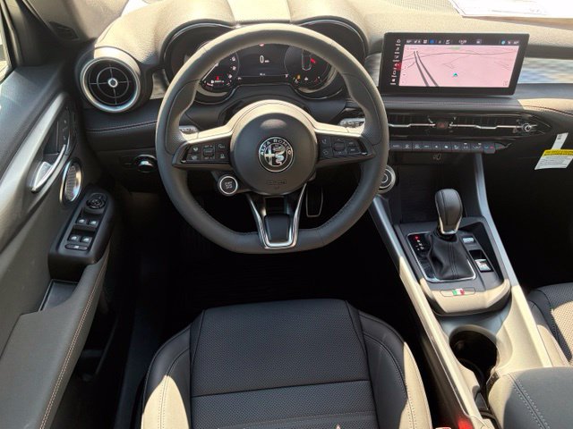 New 2026 Alfa Romeo Tonale w/ Black Premium Package AWD/4WD image 45