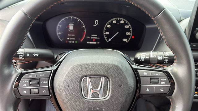 Used 2025 Honda HR-V Sport image 11