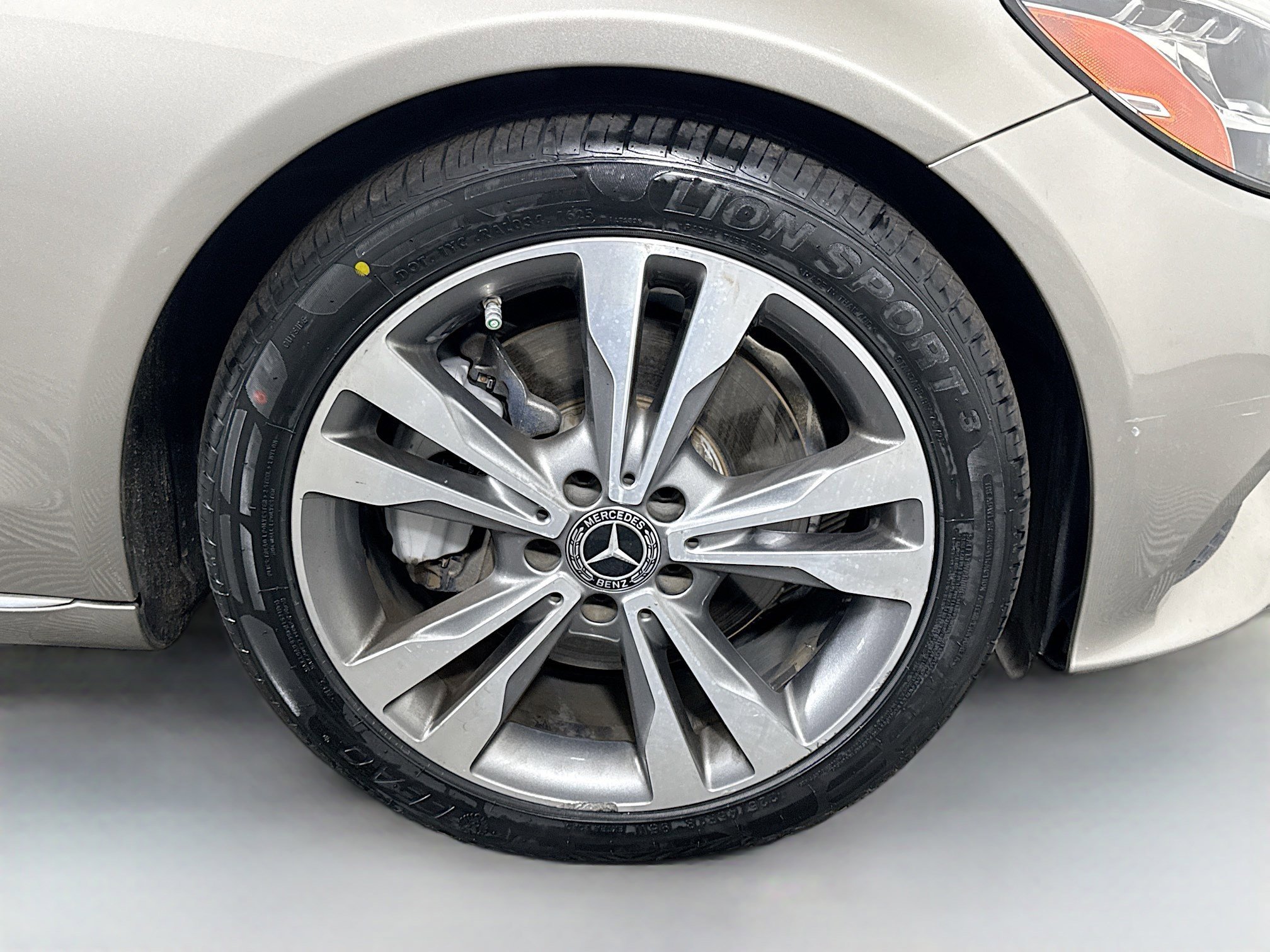 Used 2020 Mercedes-Benz C 300 Sedan w/ Premium Package image 32