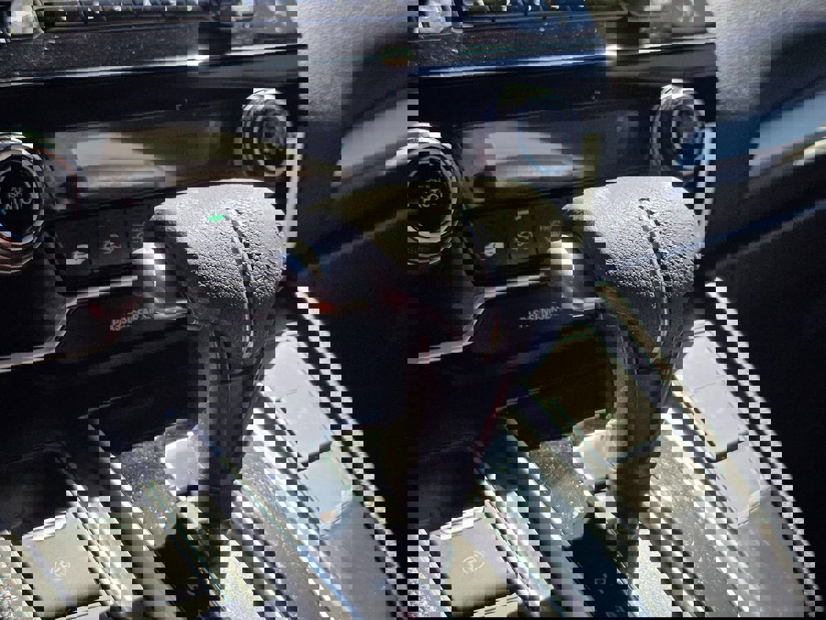 Used 2019 Honda CR-V LX image 36