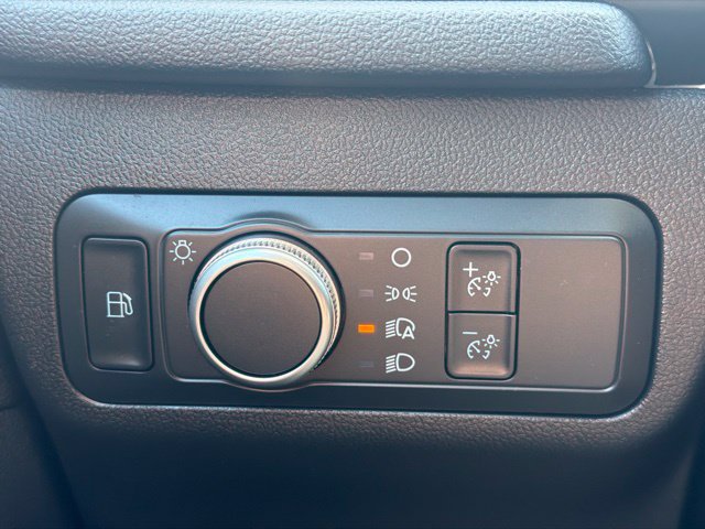 Used 2022 Ford Escape SE w/ Cold Weather Package FWD image 25