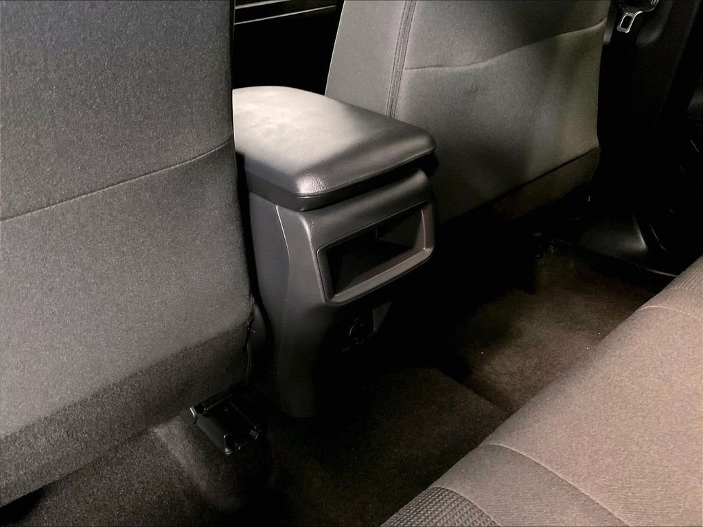 Certified 2021 Toyota RAV4 LE AWD/4WD image 27