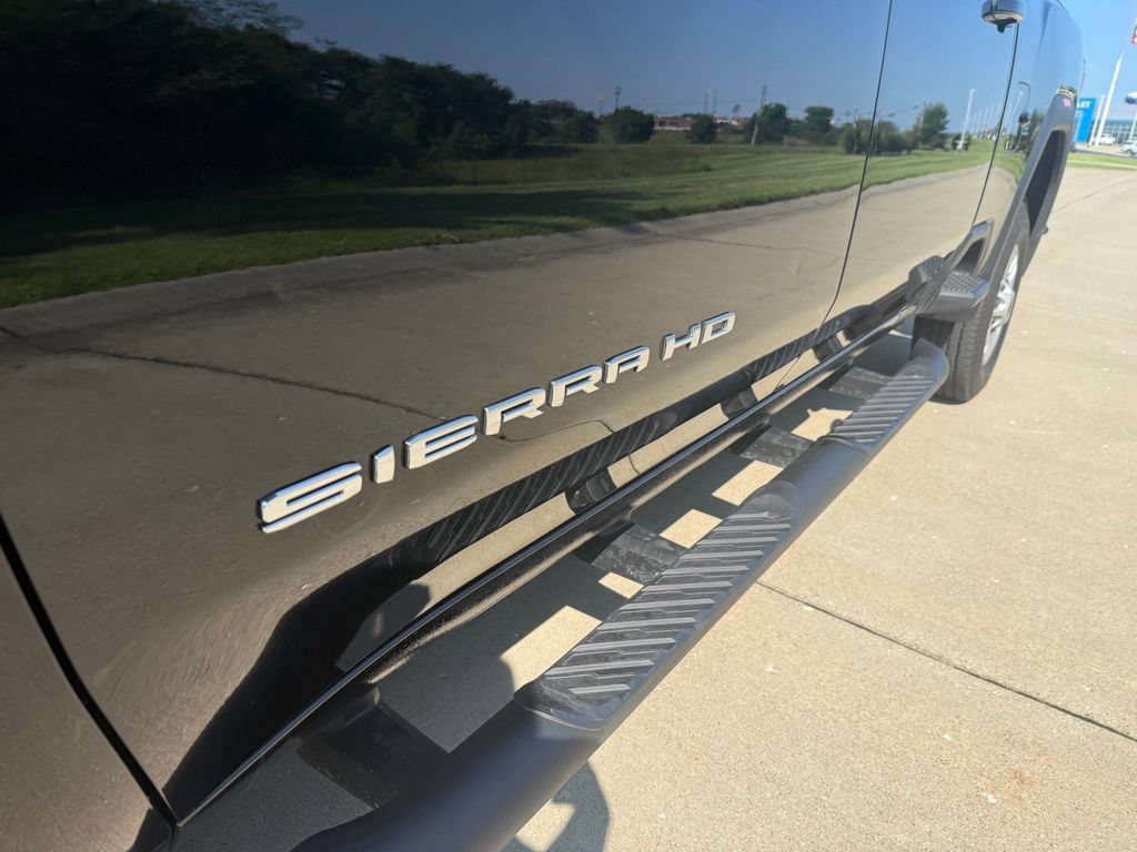 Used 2025 GMC Sierra 2500 SLE w/ SLE Value Package; AWD/4WD image 14